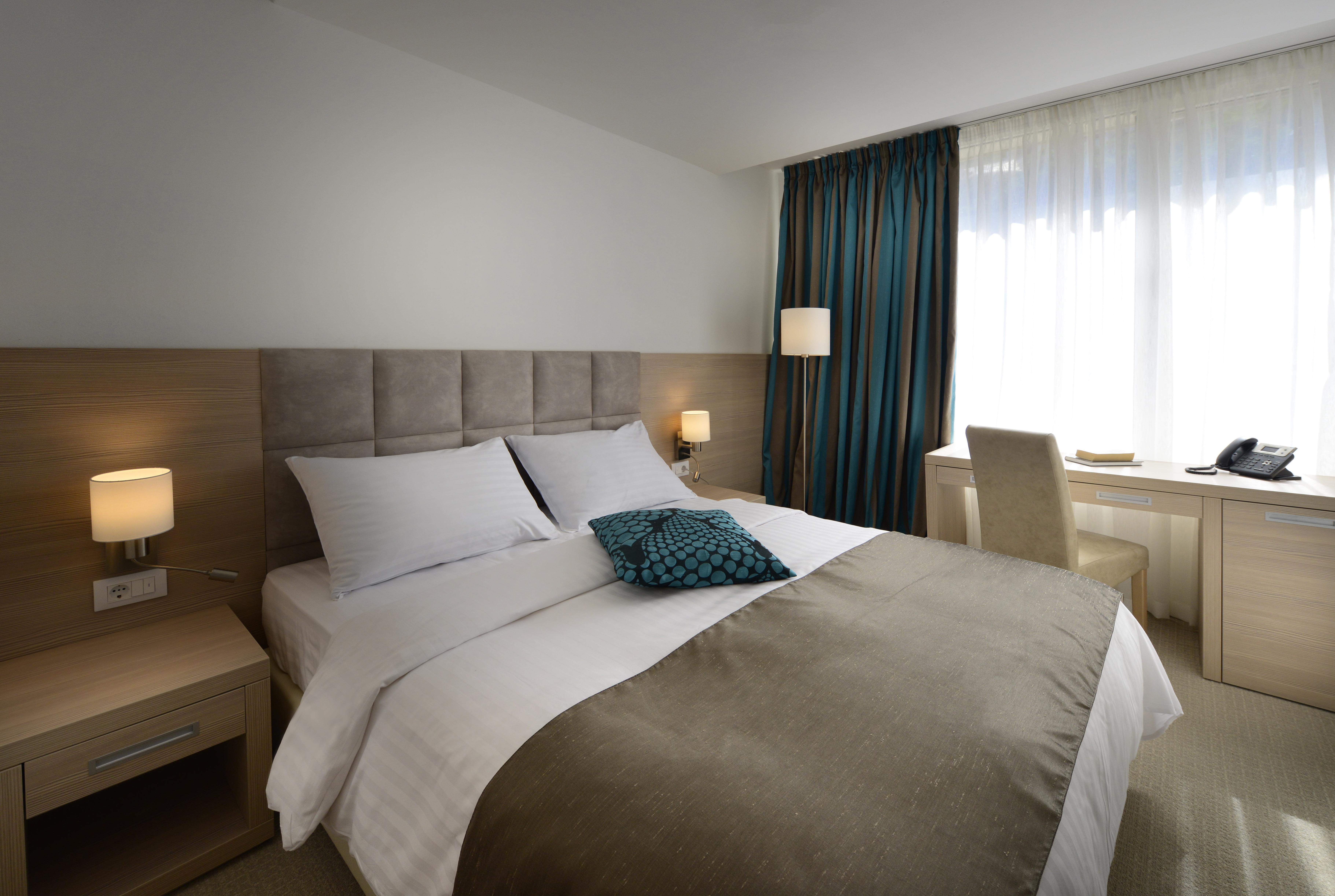 Grand Adriatic Ii Hotel