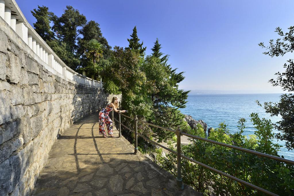Grand Adriatic Ii Hotel